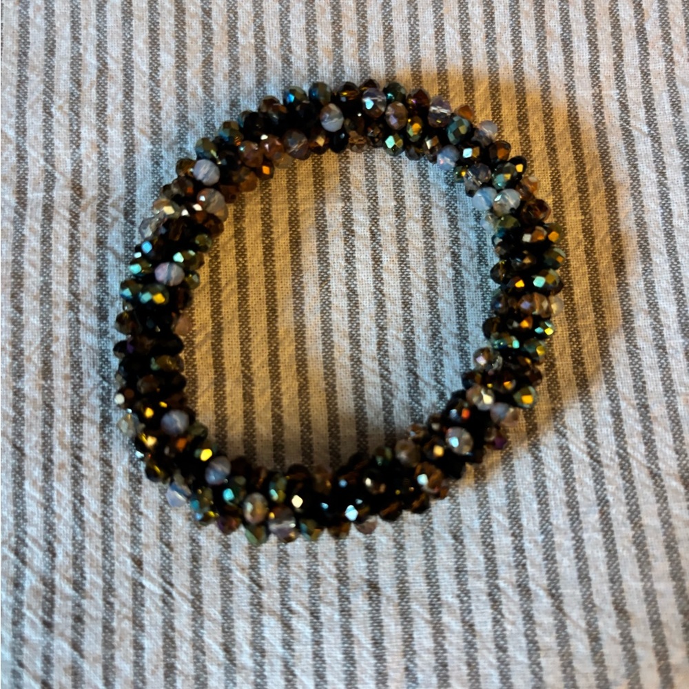 Elegant Black multicolor Beaded stretchy Bracelet - Picture 1 of 7